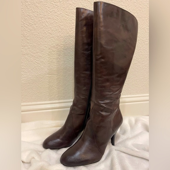 EUC Nine West Leather Boots - Picture 2 of 10
